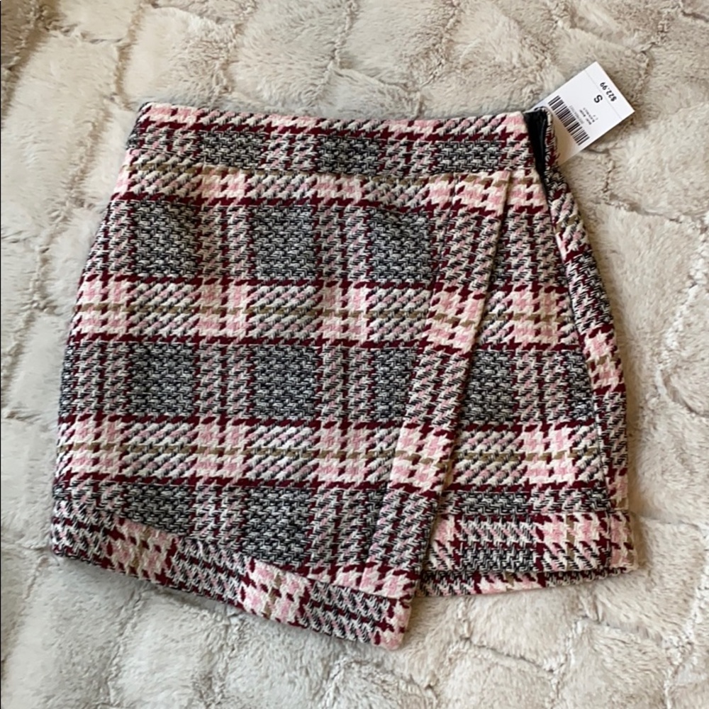 Tweed skirt
